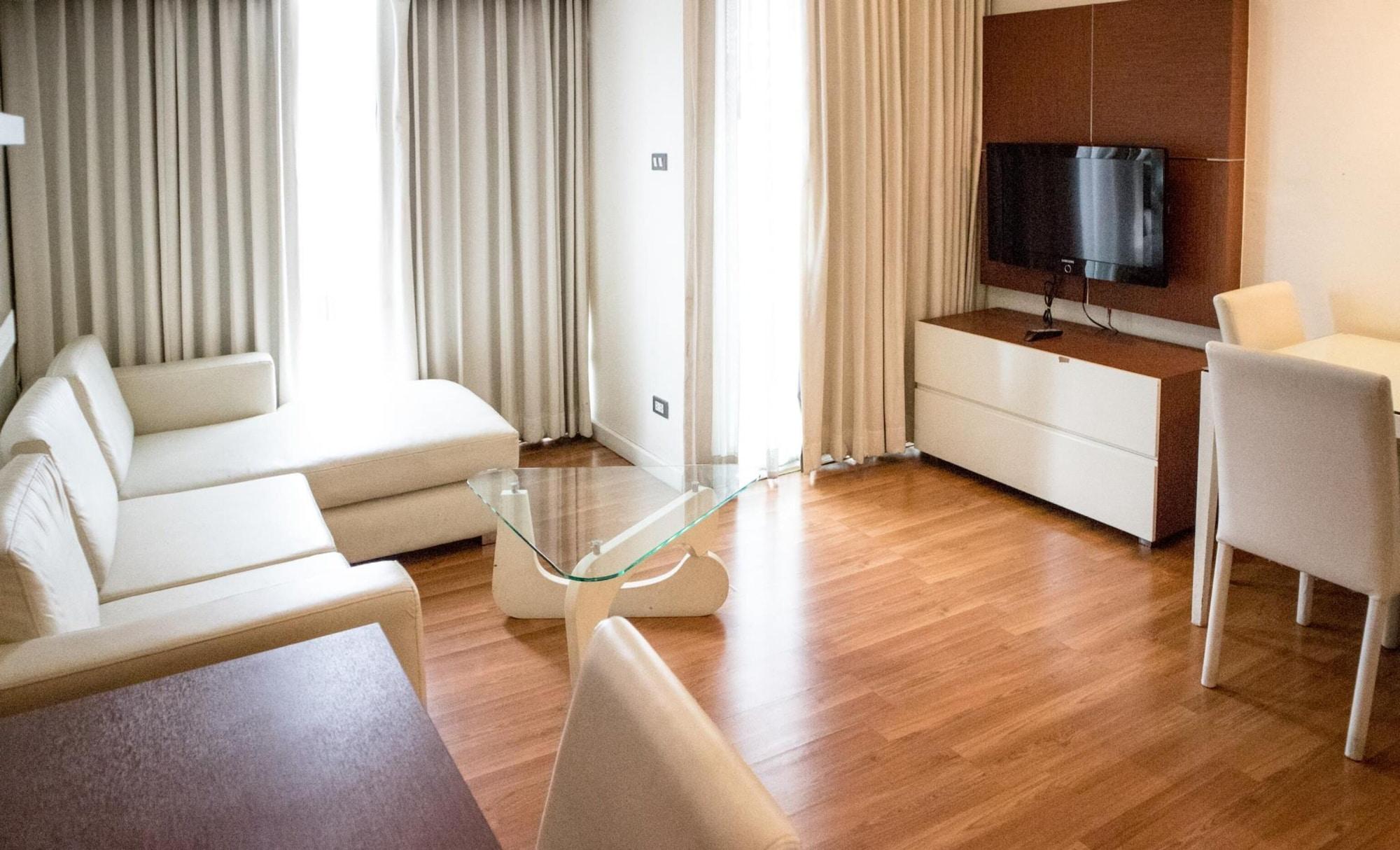 สาทร เกรซ เซอร์วิส เรสซิเดนซ์ Aparthotel กรุงเทพมหานคร ภายนอก รูปภาพ