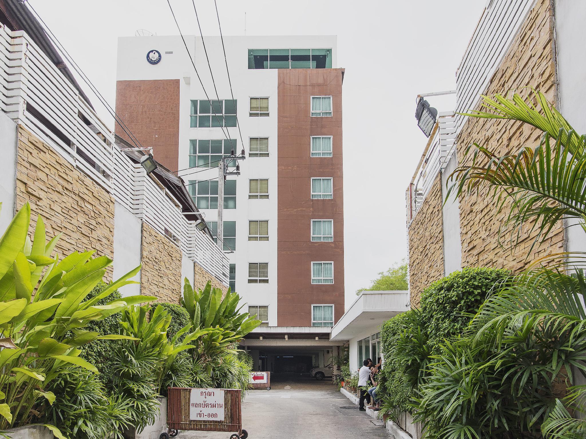 สาทร เกรซ เซอร์วิส เรสซิเดนซ์ Aparthotel กรุงเทพมหานคร ภายนอก รูปภาพ