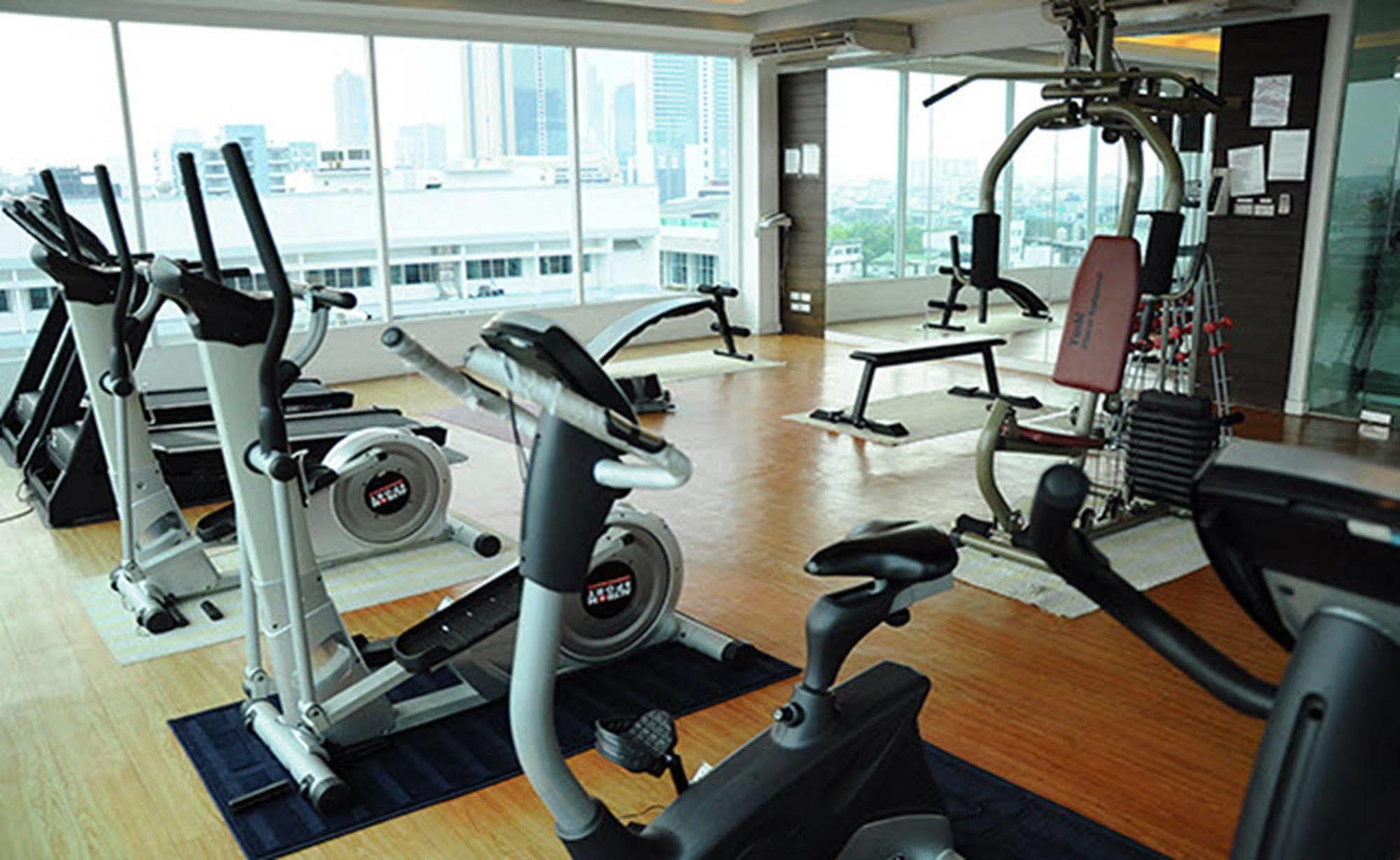 สาทร เกรซ เซอร์วิส เรสซิเดนซ์ Aparthotel กรุงเทพมหานคร ภายนอก รูปภาพ